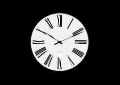 Arne Jacobsen Klokker Og Værstjanor*Clocks Roman Veggur Ø48 cm hvit/sort
