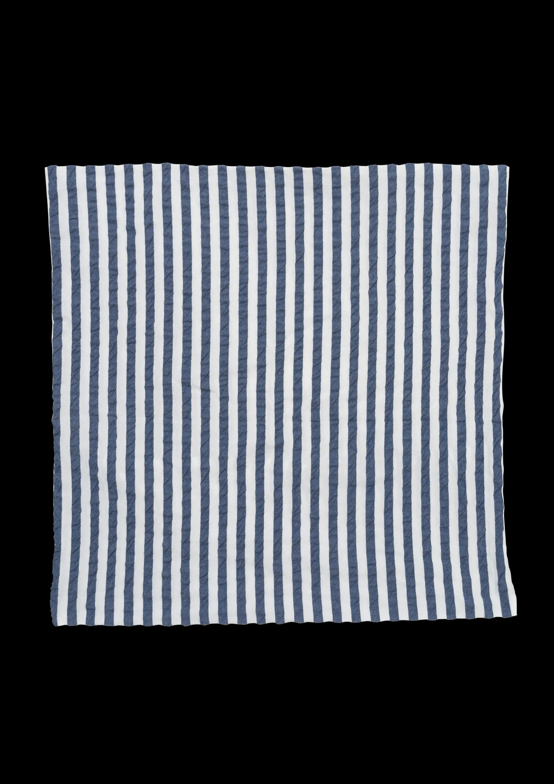 JUNA Putetrekk*Bæk&Bølge Lines Putetrekk 63x60 cm mørk blå/hvit DK