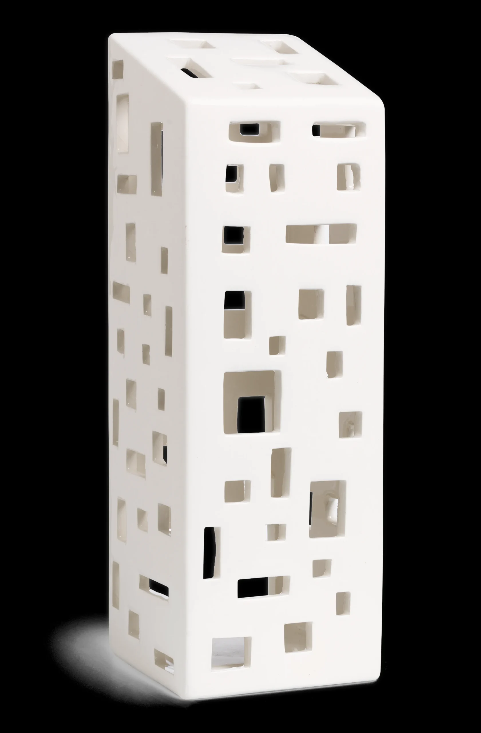 Kähler Lysestaker Og Stearinlys|Lyshus*Urbania lyshus High building hvit (12443)