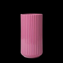 Lyngby Porcelæn Vaser Og Urtepotteskjulere*Lyngby Vase H20.5 cm lilla porselen -Kjøp nå