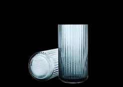 Lyngby Porcelæn Vaser Og Urtepotteskjulere*Lyngby Vase H20.5 blue munnblåst glass