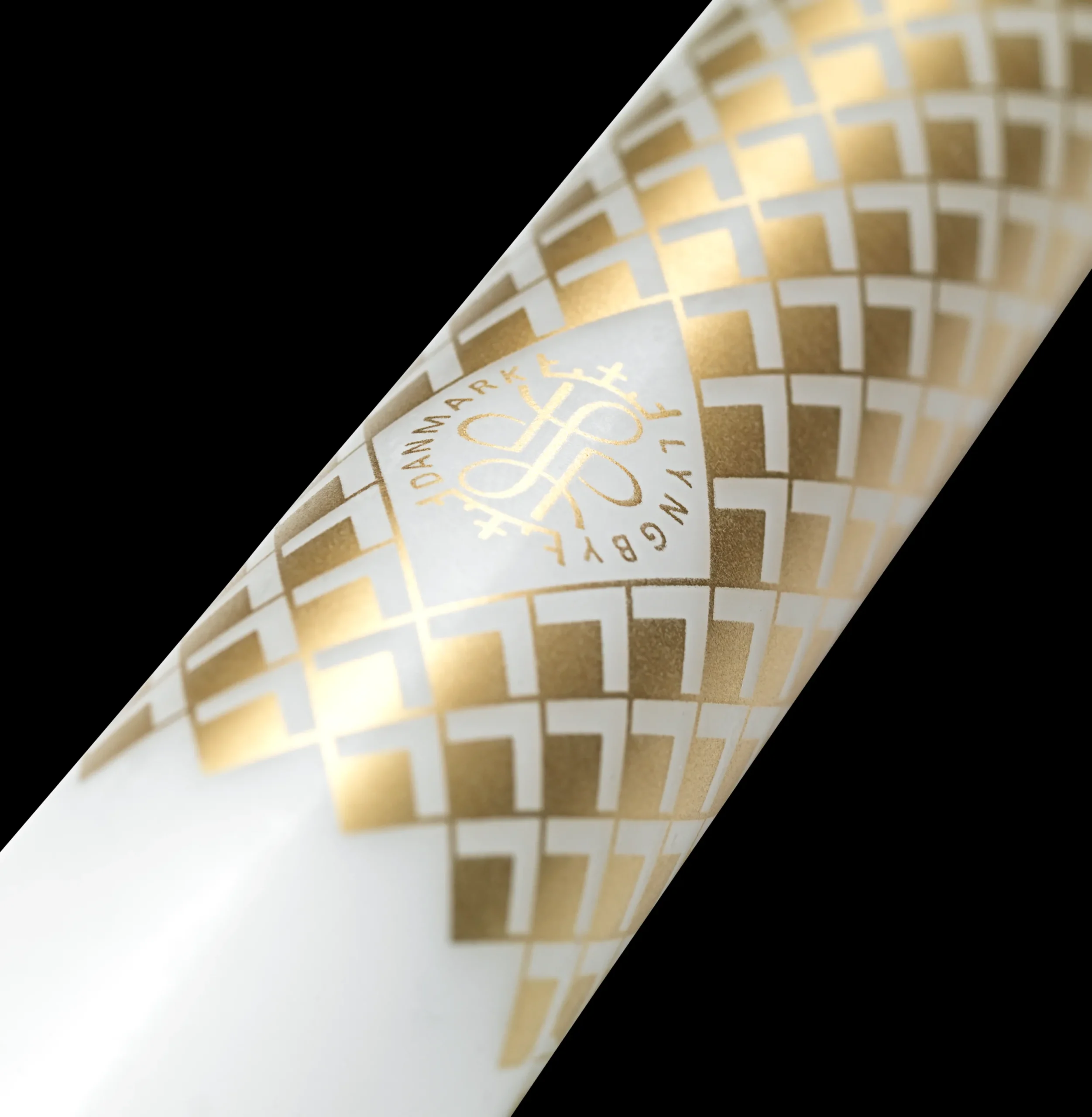 Lyngby Porcelæn Lysestaker Og Stearinlys|Stearinlys*Rhombe Kalenderlys Ø2.5 cm hvit