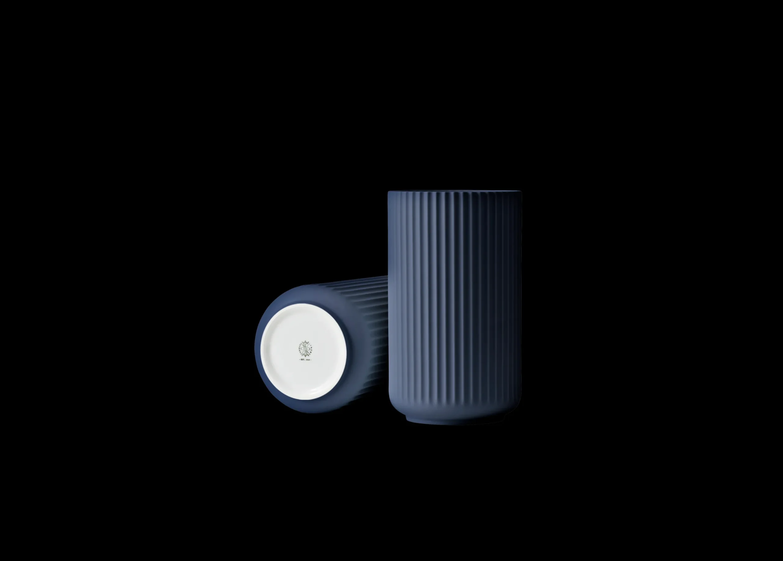 Lyngby Porcelæn Vaser Og Urtepotteskjulere*Lyngby Vase H25 midnight blue porselen
